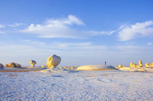 SAFARI PROGRAM IN THE GRAND SAND SEA | Cairo- Oasis - Alexandria 10 days